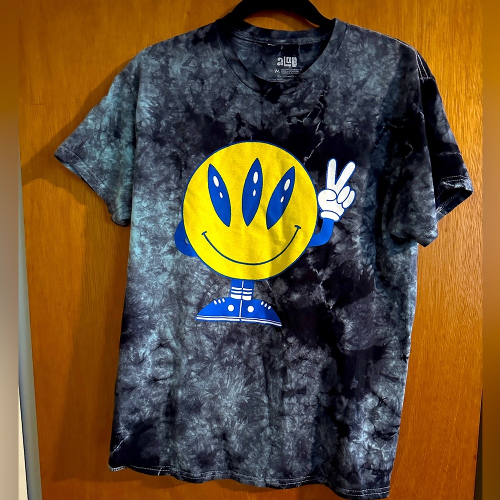 Alab blue tie-dye alien t-shirt